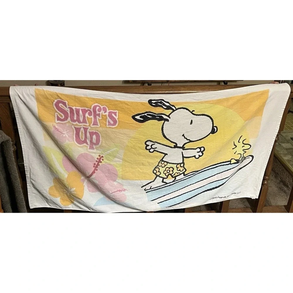 Snoopy Peanuts Surf's Up‎ Beach Towel 2010 Swimming Surfing Dog Woodstock 55x29